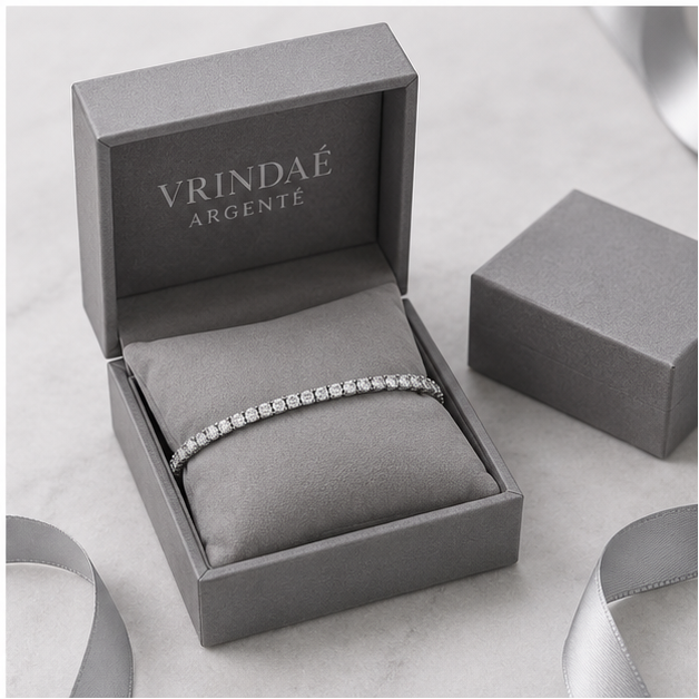tennis braclet in box
